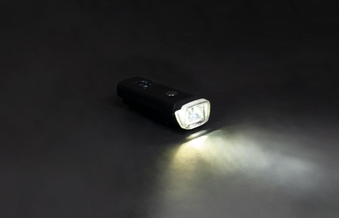 Фара передняя STS BC-FL1559 350lm 2000mAh